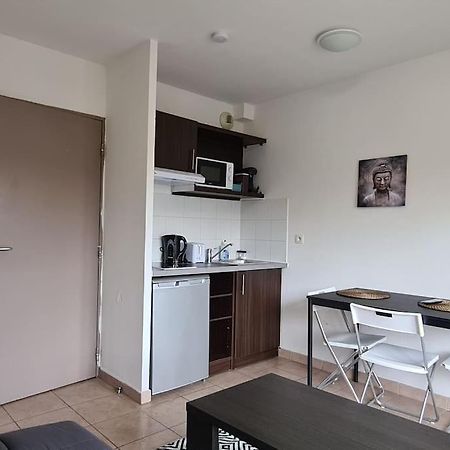B210 Appartement Disneyland Paris Parking Et Wifi Montevrain Luaran gambar