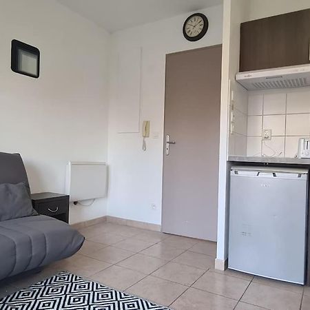 B210 Appartement Disneyland Paris Parking Et Wifi Montevrain Luaran gambar
