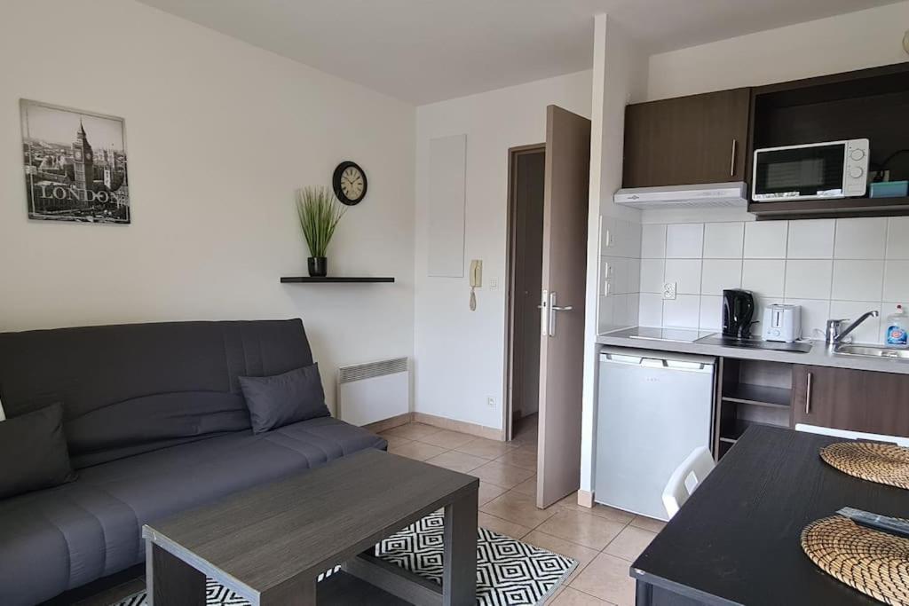 B210 Appartement Disneyland Paris Parking Et Wifi Montevrain Luaran gambar