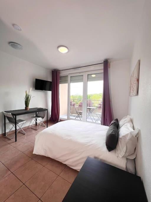 B210 Appartement Disneyland Paris Parking Et Wifi Montevrain Luaran gambar