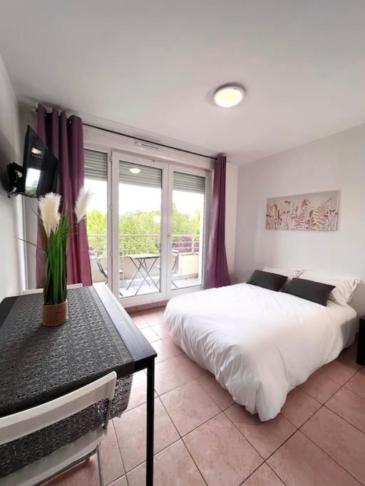 B210 Appartement Disneyland Paris Parking Et Wifi Montevrain Luaran gambar